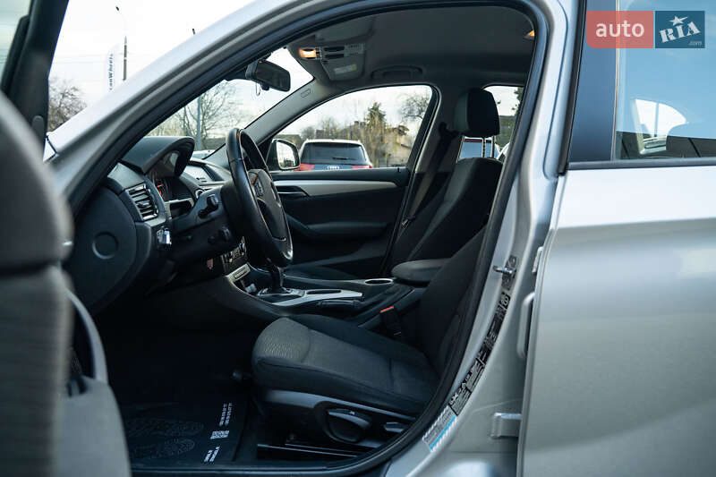 Внедорожник / Кроссовер BMW X1 2014 в Черновцах