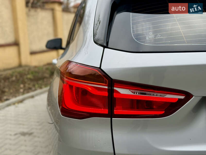 Внедорожник / Кроссовер BMW X1 2018 в Ужгороде