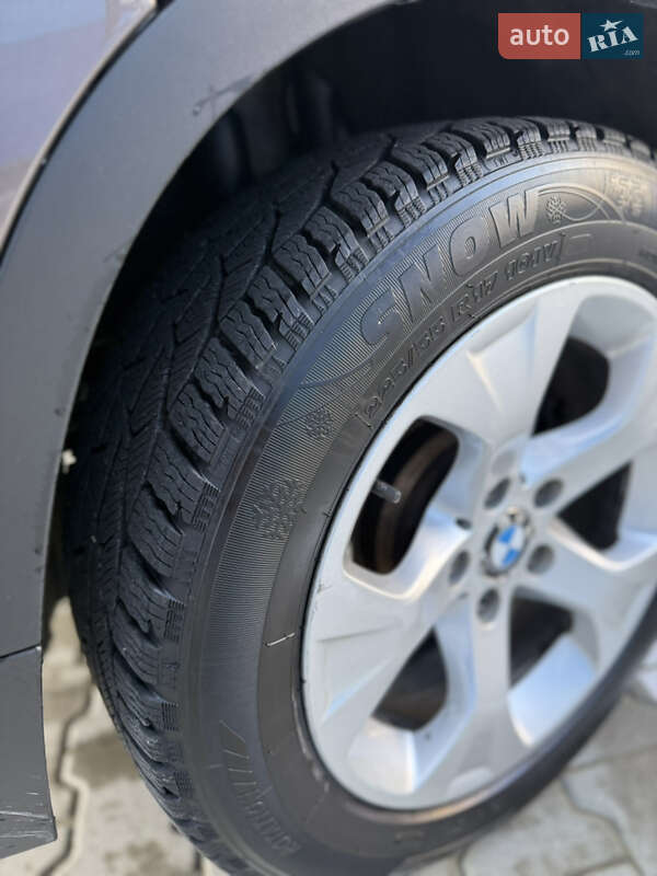 Внедорожник / Кроссовер BMW X1 2011 в Львове