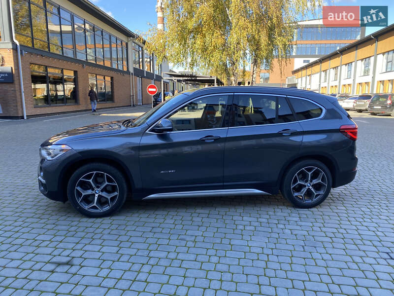 Внедорожник / Кроссовер BMW X1 2016 в Коломые фото 9 Внедорожник / Кроссовер BMW X1 2016 в Коломые