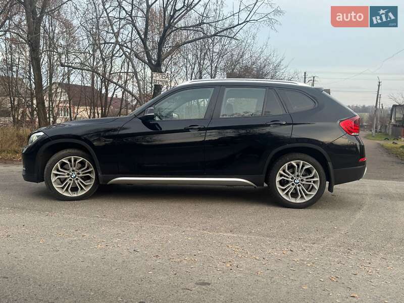 Внедорожник / Кроссовер BMW X1 2013 в Киеве