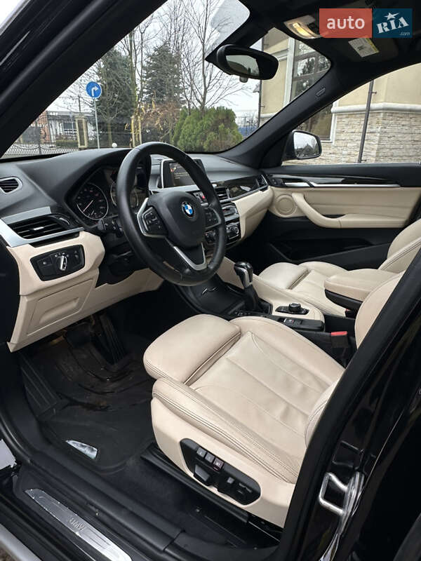Внедорожник / Кроссовер BMW X1 2017 в Сарнах фото 24 Внедорожник / Кроссовер BMW X1 2017 в Сарнах