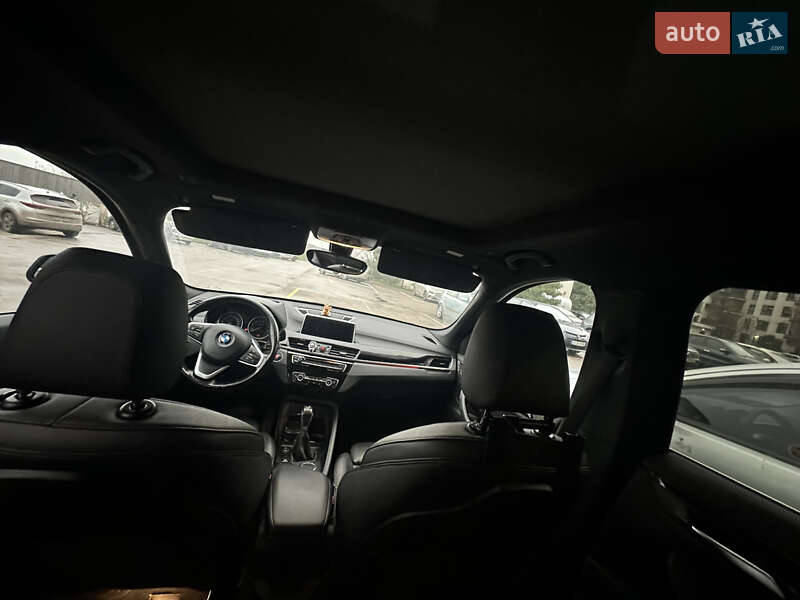 Внедорожник / Кроссовер BMW X1 2017 в Киеве