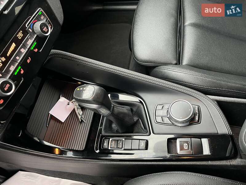 Позашляховик / Кросовер BMW X1 2016 в Луцьку