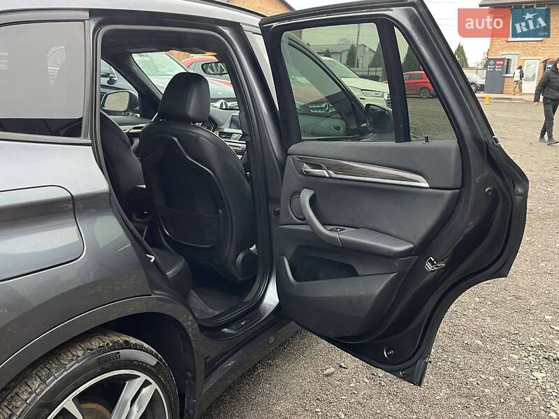 Позашляховик / Кросовер BMW X1 2016 в Луцьку