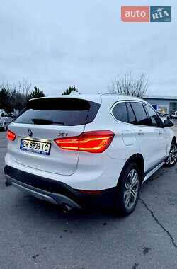 Позашляховик / Кросовер BMW X1 2016 в Рівному