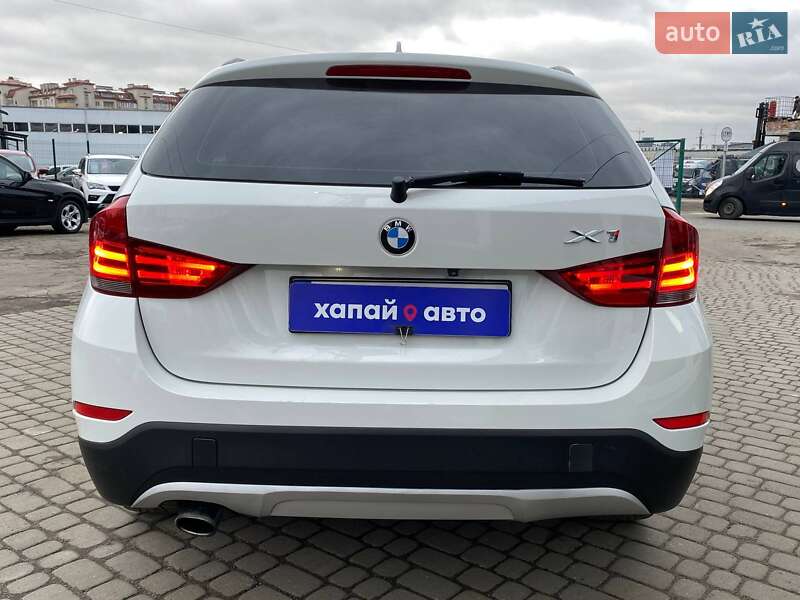 Внедорожник / Кроссовер BMW X1 2015 в Львове