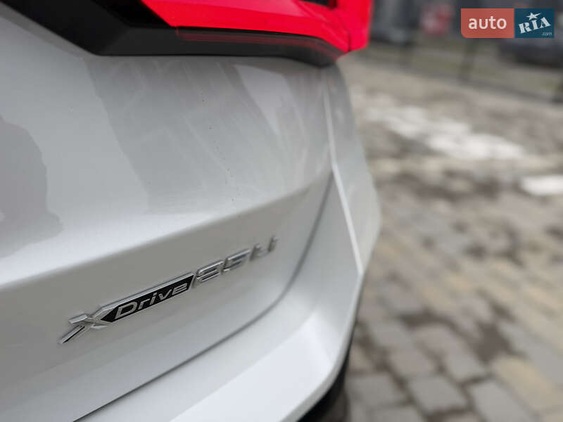 Внедорожник / Кроссовер BMW X1 2024 в Львове