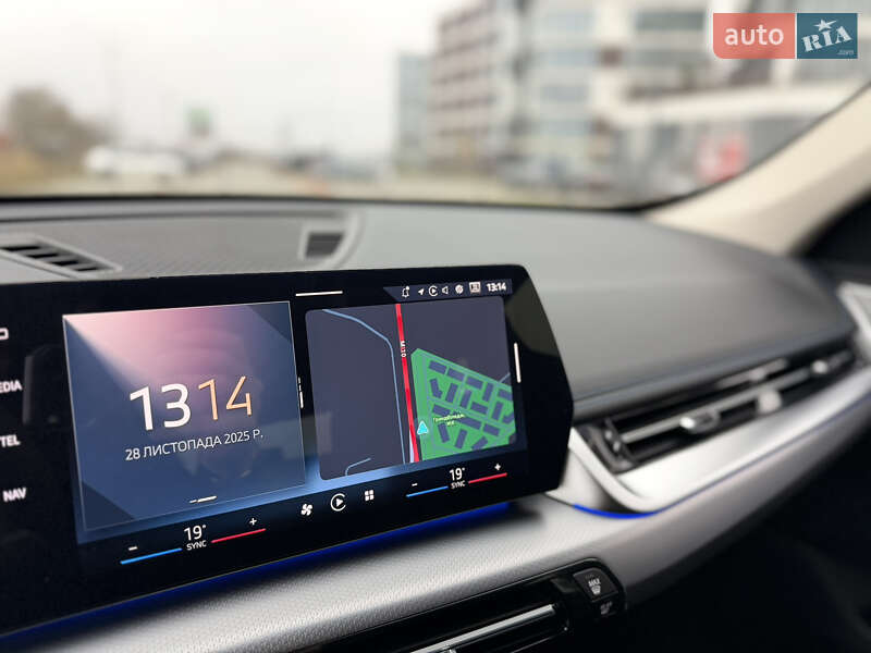 Внедорожник / Кроссовер BMW X1 2024 в Львове