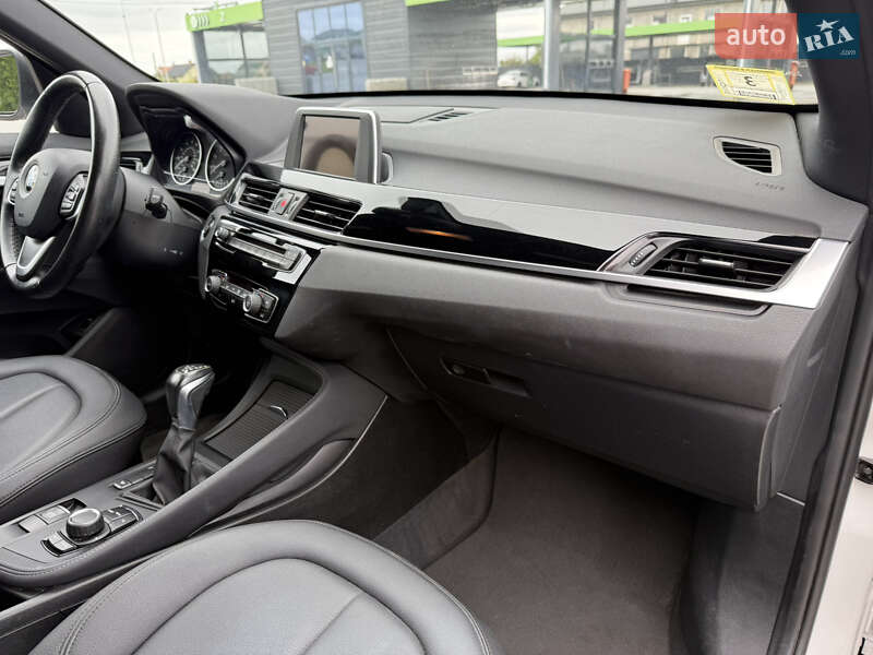 Внедорожник / Кроссовер BMW X1 2017 в Каменец-Подольском фото 19 Внедорожник / Кроссовер BMW X1 2017 в Каменец-Подольском