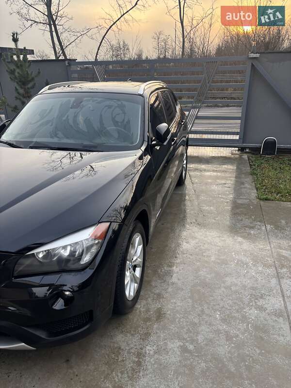 Внедорожник / Кроссовер BMW X1 2014 в Харькове