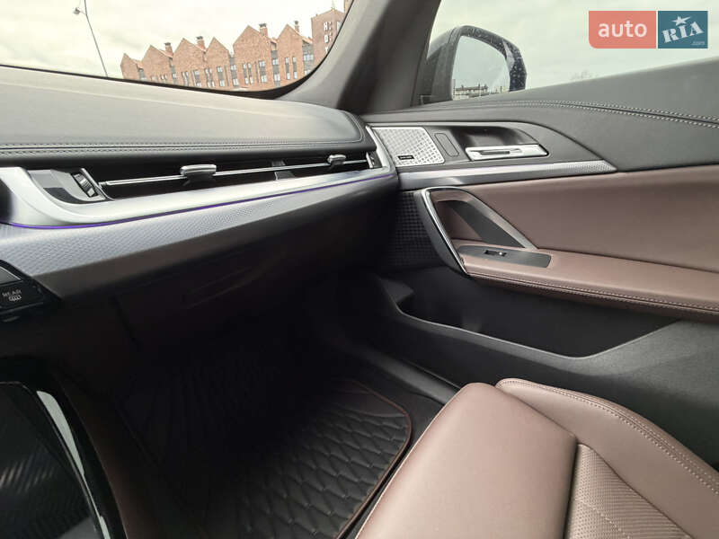 Внедорожник / Кроссовер BMW X1 2024 в Киеве