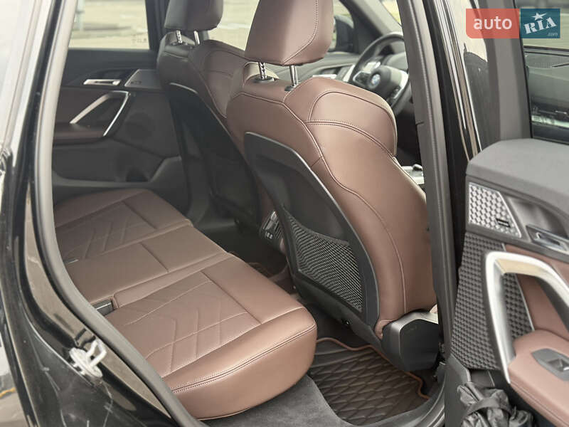 Внедорожник / Кроссовер BMW X1 2024 в Киеве