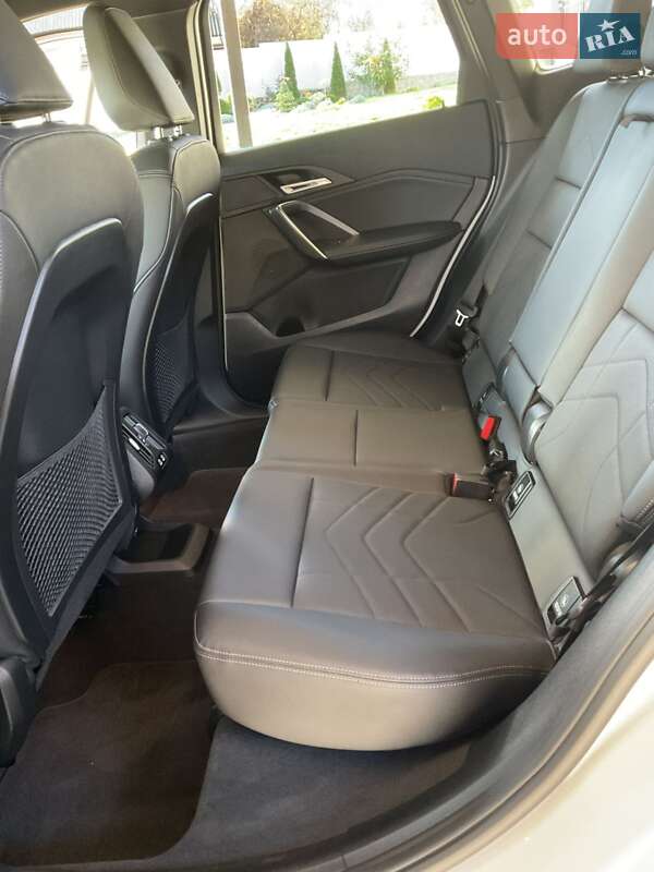Внедорожник / Кроссовер BMW X1 2023 в Киеве фото 25 Внедорожник / Кроссовер BMW X1 2023 в Киеве