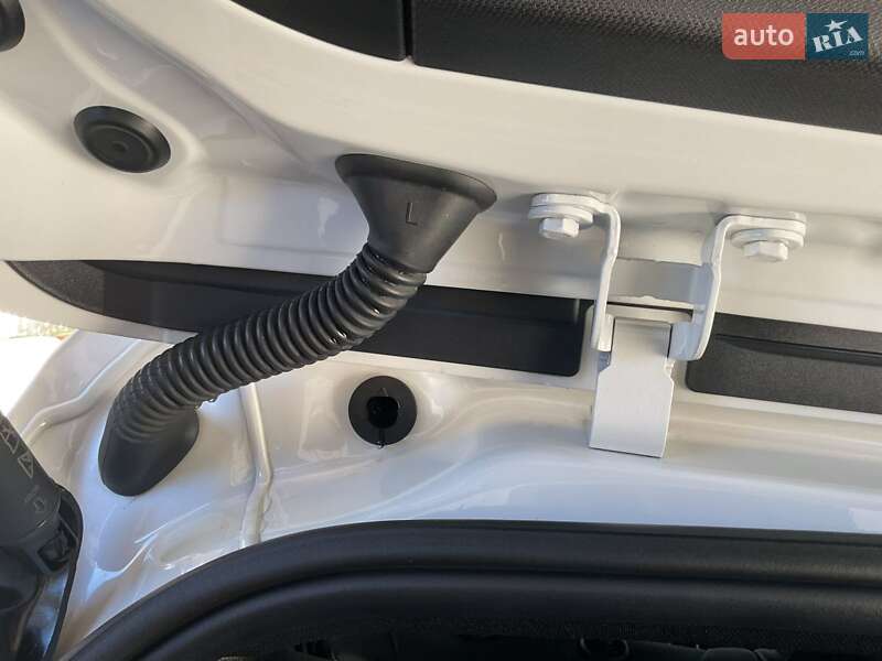 Внедорожник / Кроссовер BMW X1 2023 в Киеве фото 38 Внедорожник / Кроссовер BMW X1 2023 в Киеве