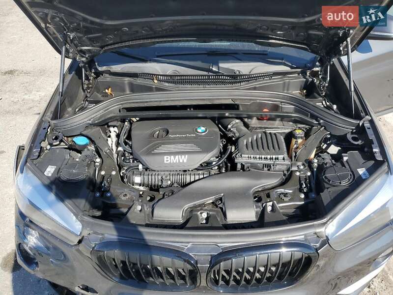 Внедорожник / Кроссовер BMW X1 2019 в Львове