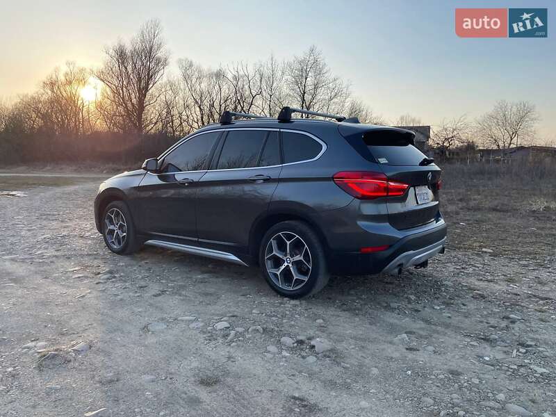 Внедорожник / Кроссовер BMW X1 2016 в Богородчанах