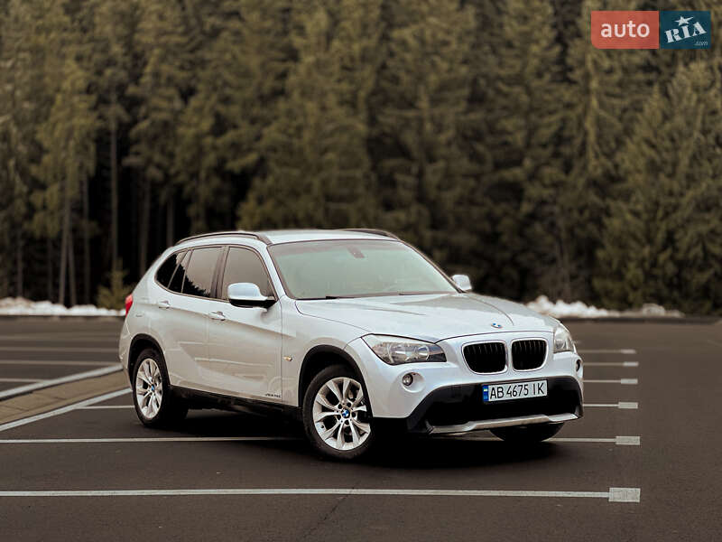 Внедорожник / Кроссовер BMW X1 2010 в Ровно
