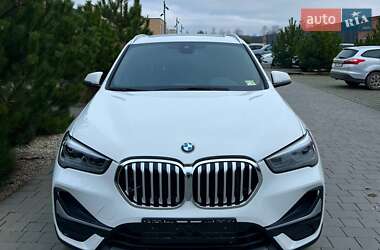 Внедорожник / Кроссовер BMW X1 2019 в Хмельницком