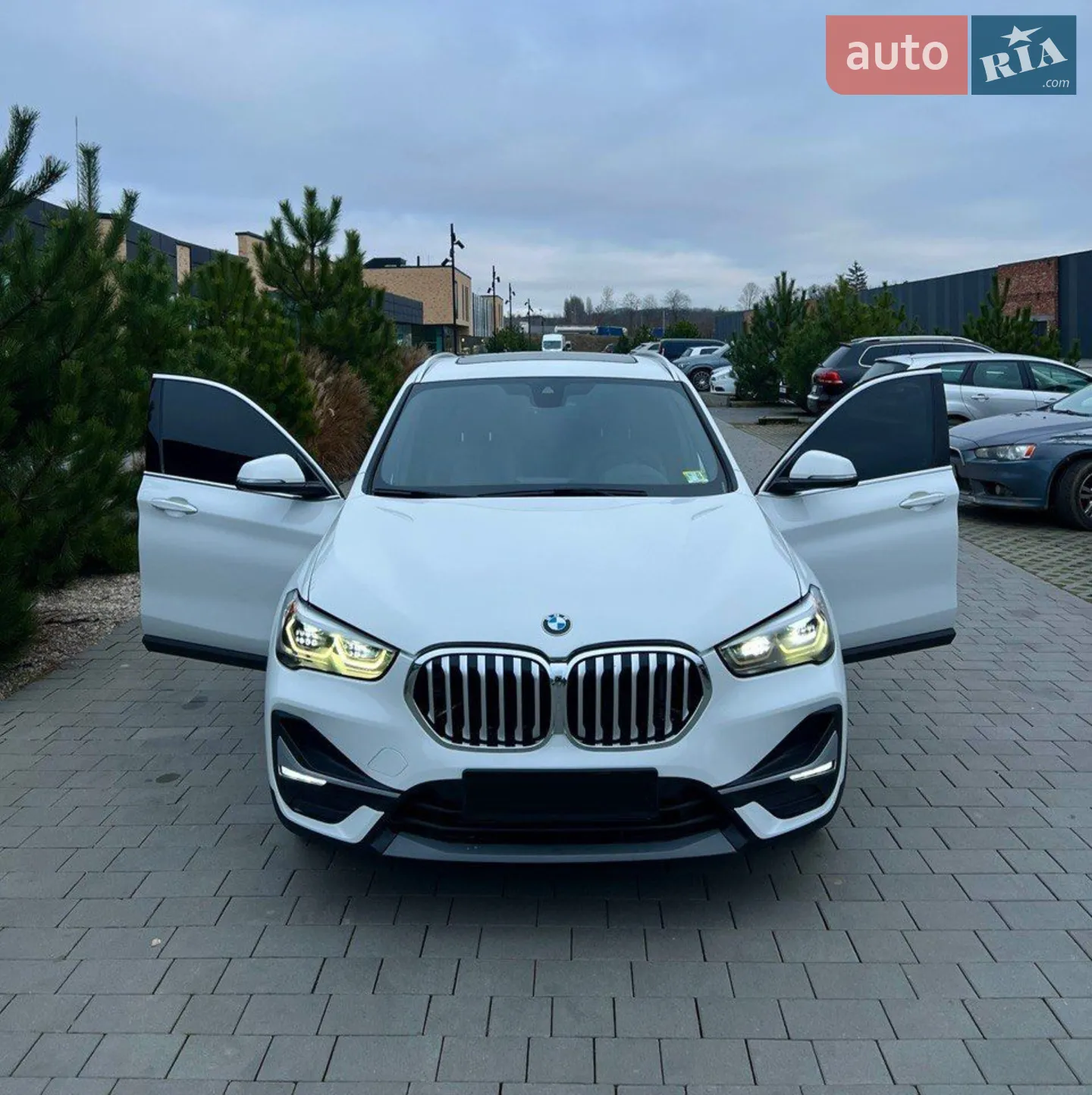 2019 BMW X1 - мініатюра 2