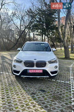 Позашляховик / Кросовер BMW X1 2016 в Харкові