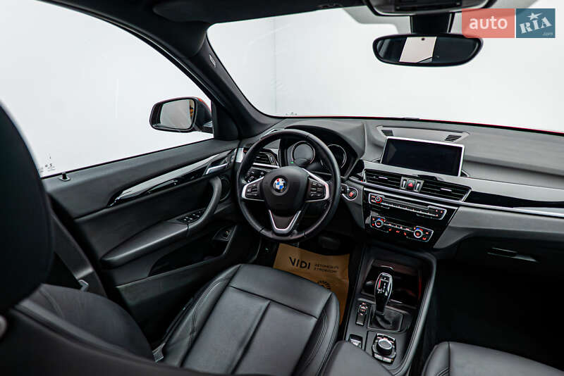 Внедорожник / Кроссовер BMW X1 2022 в Киеве