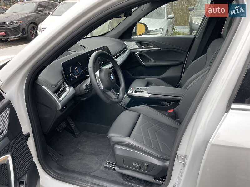 Внедорожник / Кроссовер BMW X1 2024 в Львове