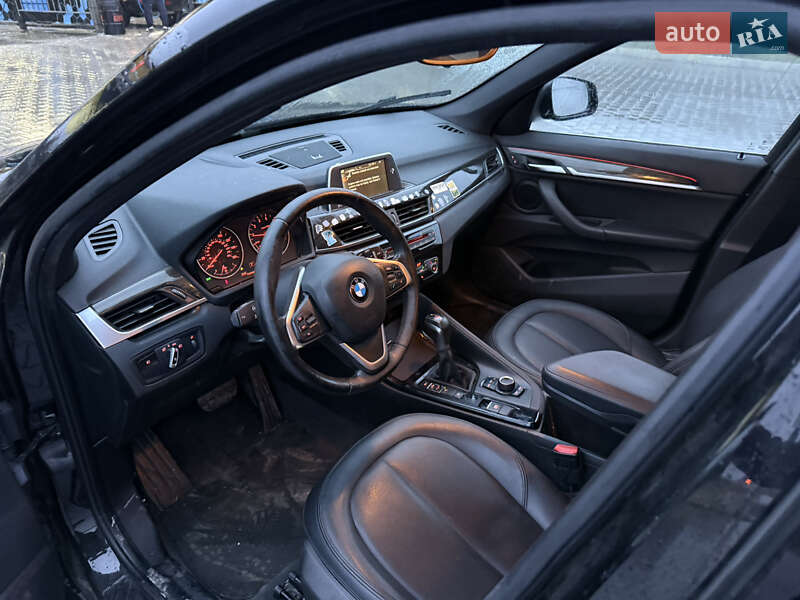 Внедорожник / Кроссовер BMW X1 2016 в Тернополе