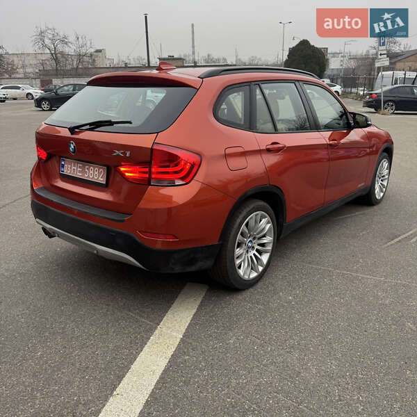 Внедорожник / Кроссовер BMW X1 2013 в Киеве