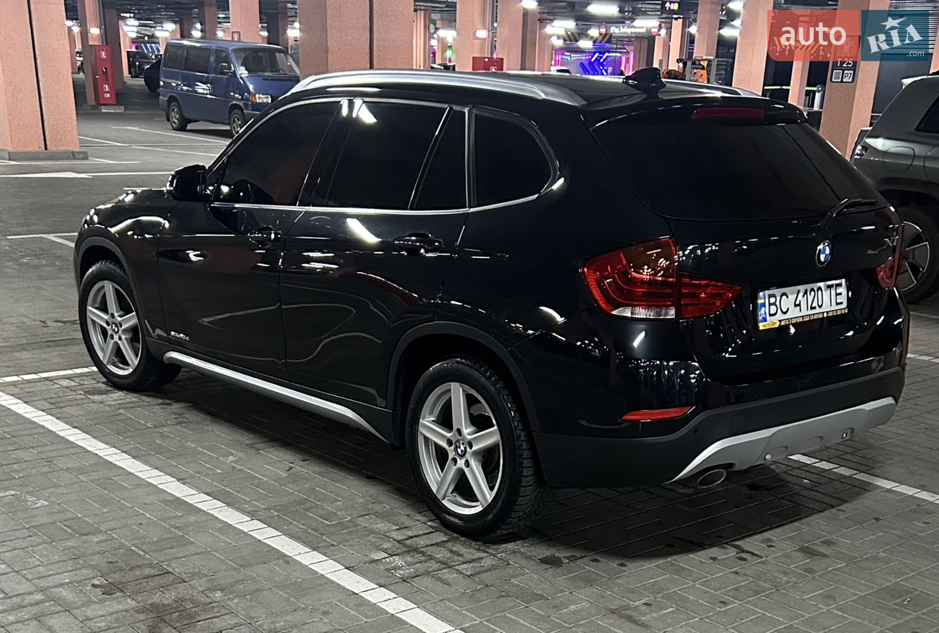 2015 BMW X1 - мініатюра 3