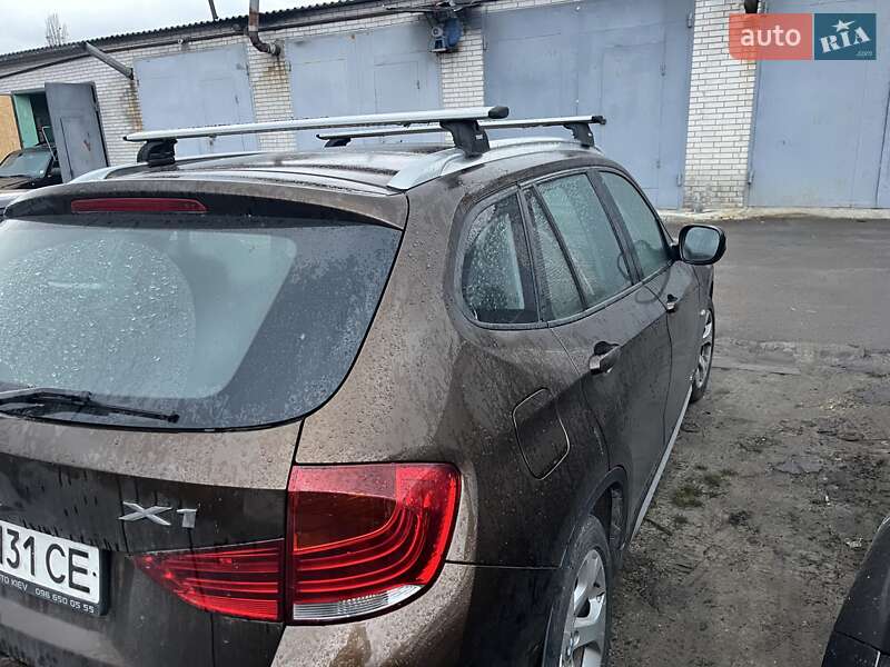 Позашляховик / Кросовер BMW X1 2011 в Києві