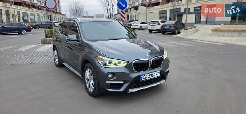Внедорожник / Кроссовер BMW X1 2015 в Умани