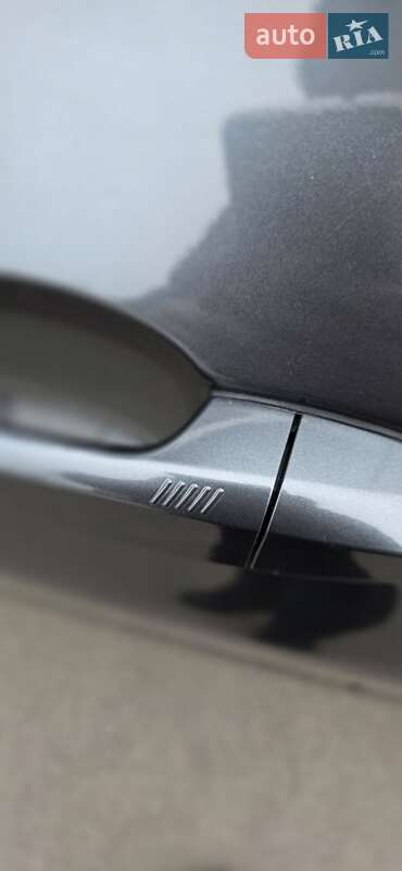 Внедорожник / Кроссовер BMW X1 2015 в Умани