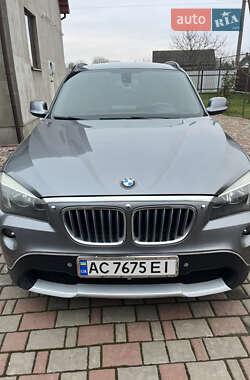 Внедорожник / Кроссовер BMW X1 2011 в Устилуге