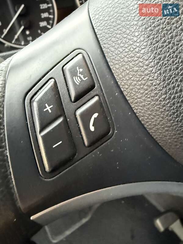 Внедорожник / Кроссовер BMW X1 2012 в Николаеве фото 18 Внедорожник / Кроссовер BMW X1 2012 в Николаеве