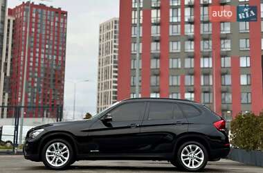 Позашляховик / Кросовер BMW X1 2015 в Києві