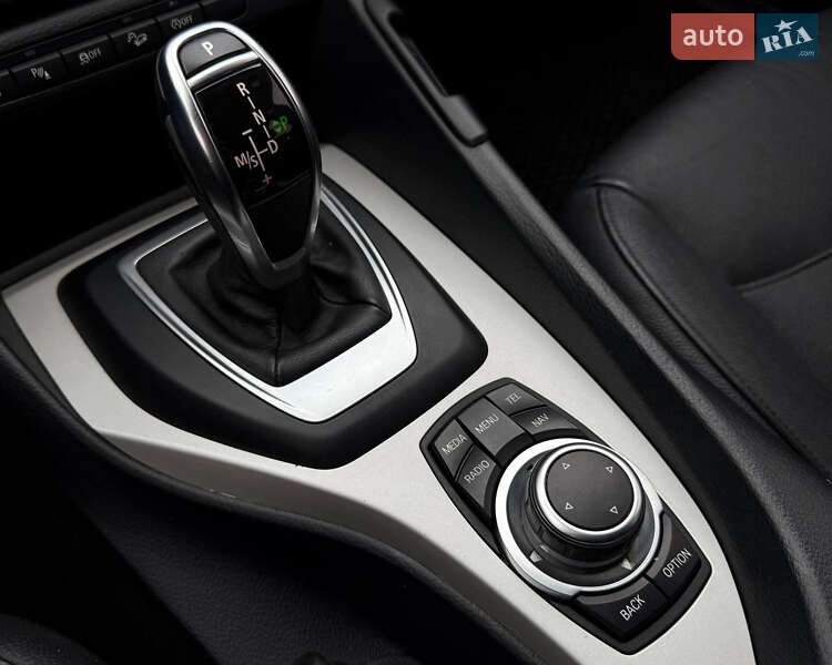 Позашляховик / Кросовер BMW X1 2015 в Києві