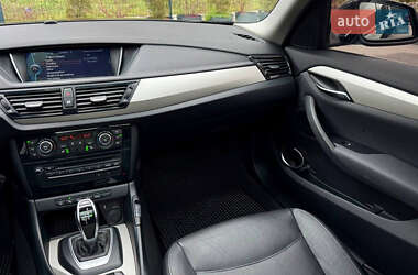 Позашляховик / Кросовер BMW X1 2015 в Києві