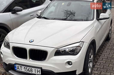 Позашляховик / Кросовер BMW X1 2013 в Івано-Франківську