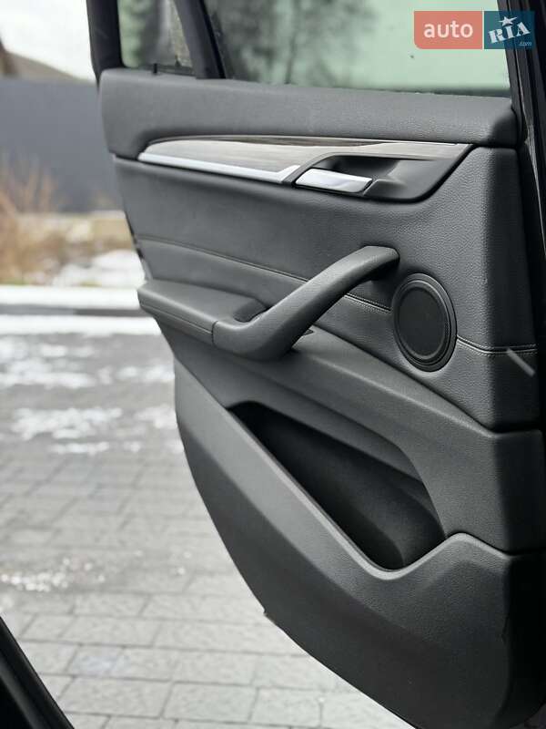 Внедорожник / Кроссовер BMW X1 2017 в Самборе фото 43 Внедорожник / Кроссовер BMW X1 2017 в Самборе