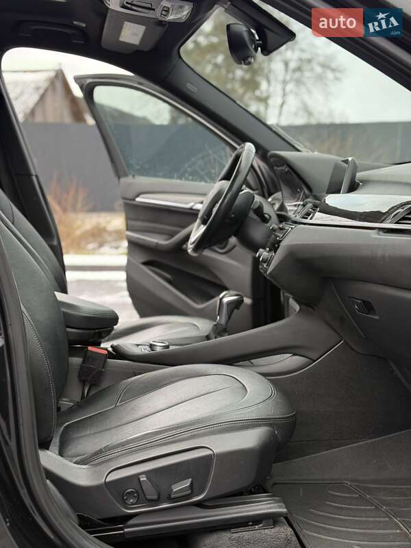 Внедорожник / Кроссовер BMW X1 2017 в Самборе фото 54 Внедорожник / Кроссовер BMW X1 2017 в Самборе