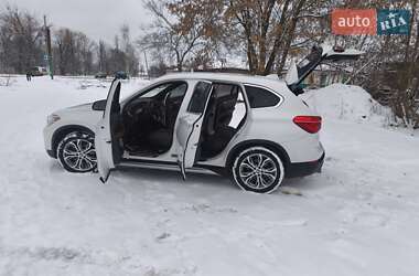 Позашляховик / Кросовер BMW X1 2017 в Дніпрі
