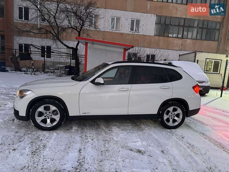 Внедорожник / Кроссовер BMW X1 2013 в Ивано-Франковске