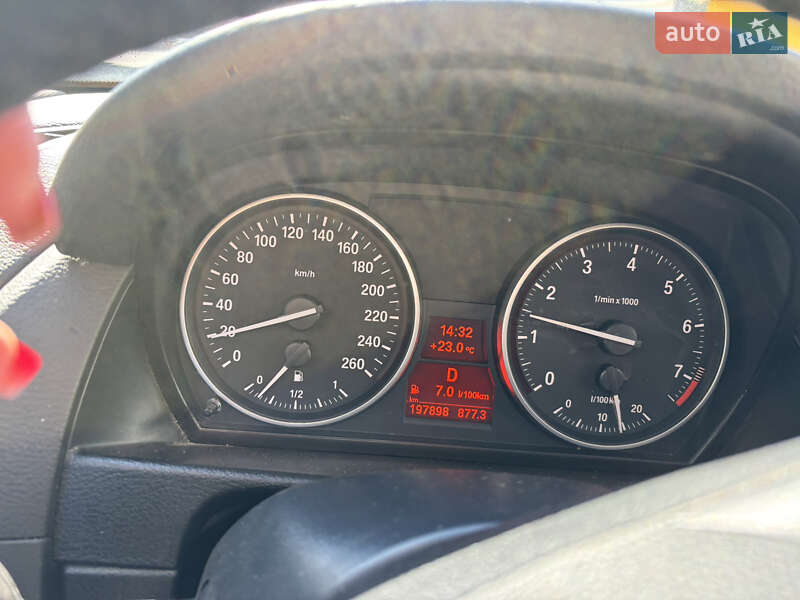 Внедорожник / Кроссовер BMW X1 2012 в Лубнах