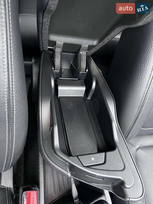 Внедорожник / Кроссовер BMW X1 2015 в Львове