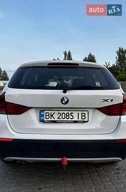 Позашляховик / Кросовер BMW X1 2011 в Березному