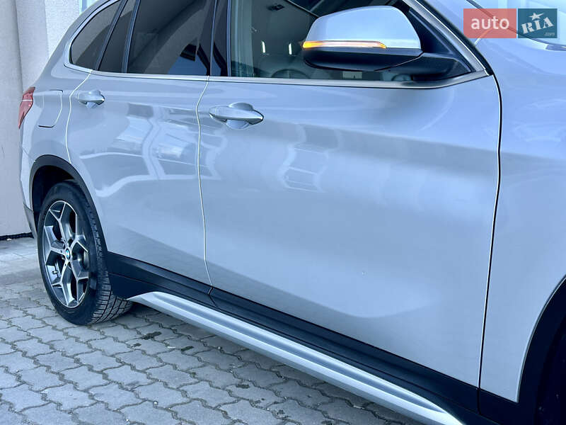 Внедорожник / Кроссовер BMW X1 2018 в Дрогобыче
