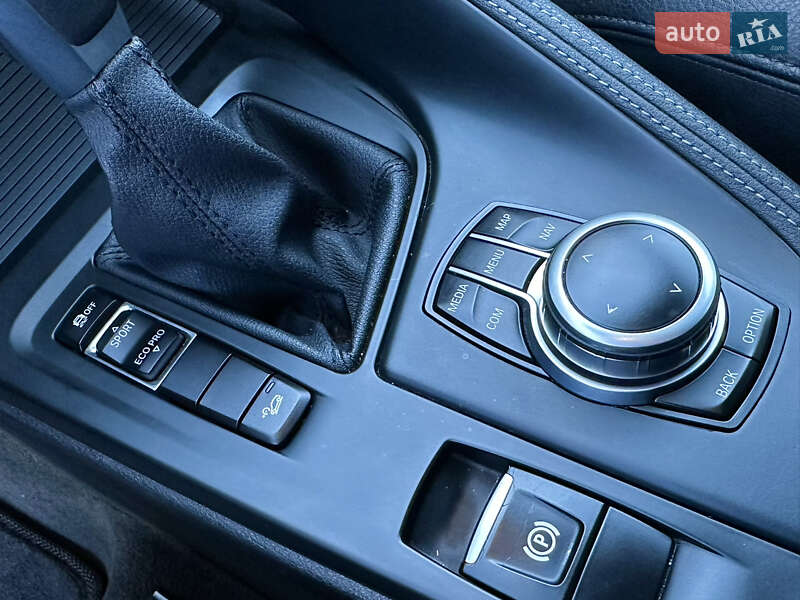 Внедорожник / Кроссовер BMW X1 2018 в Дрогобыче