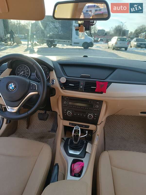 Позашляховик / Кросовер BMW X1 2013 в Житомирі фото 11 Позашляховик / Кросовер BMW X1 2013 в Житомирі