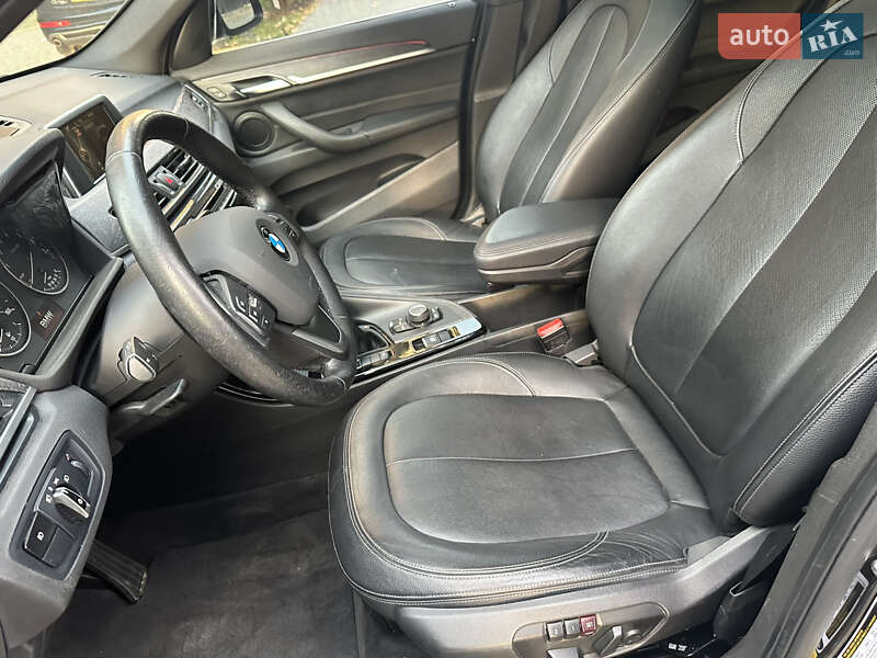 Внедорожник / Кроссовер BMW X1 2015 в Ивано-Франковске